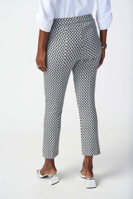 Joseph Ribkoff Black/White Geometric Print Stretch Pull On Cropped Pants 241224